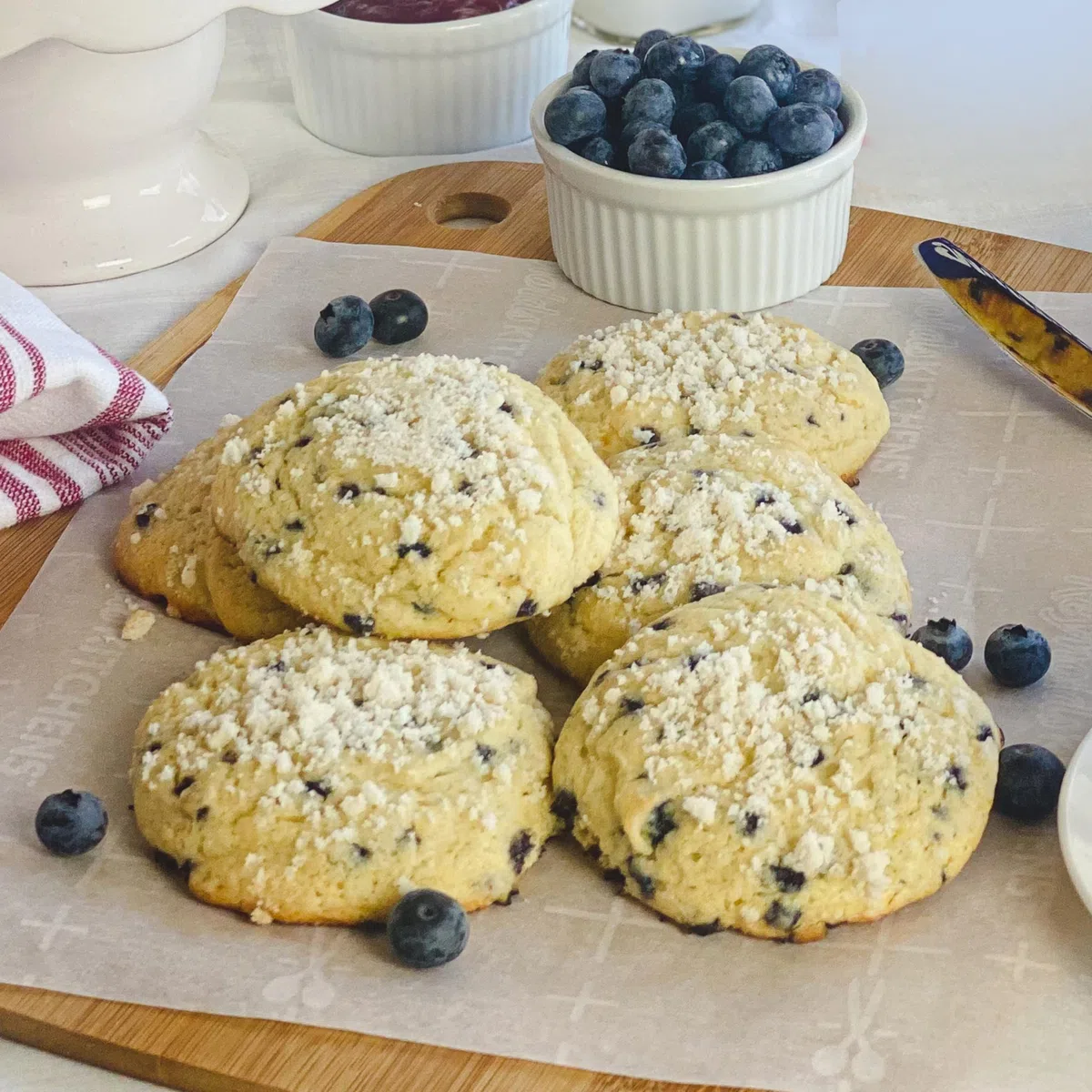 Betty Crocker Mezcla para hornear magdalenas de arándanos, caja de 11 onzas