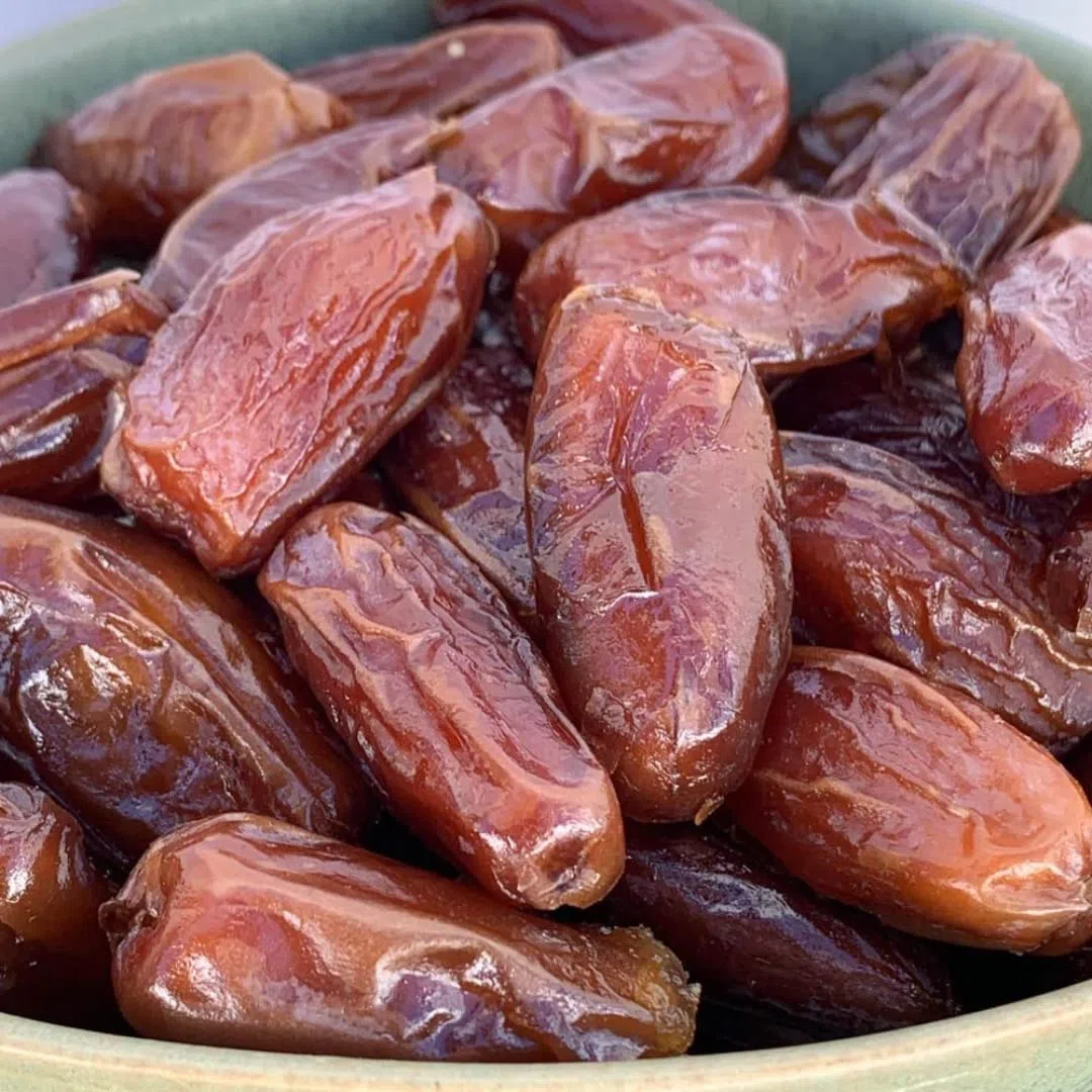 NULTHY 1kg - Dátil Sin Hueso BIO, Sabor Dulce y Textura Suave, Fuente de Fibra, Cultivo Ecológico